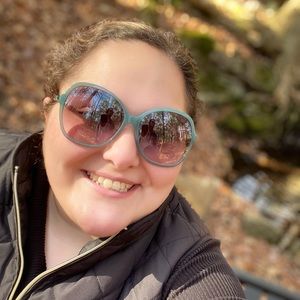 Meet your Posher, Sherri